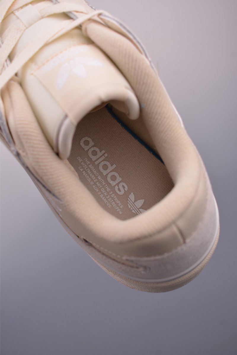 Adidas Forum Low view