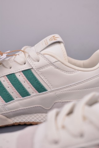 Adidas Forum Low view 8