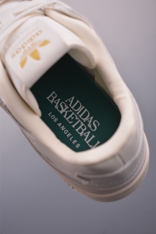 Adidas Forum Low view 9
