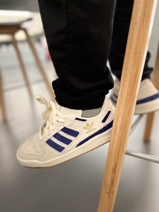 Adidas Forum Low view 6