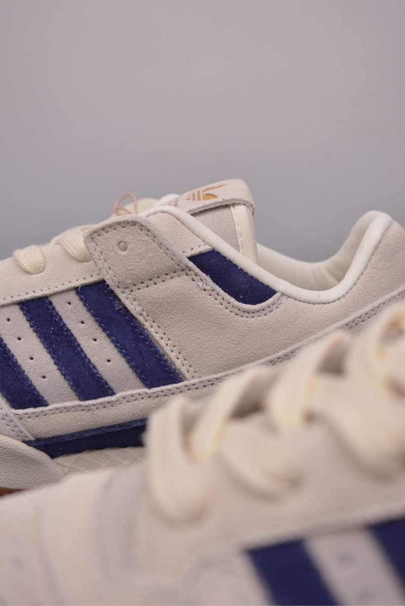 Adidas Forum Low view