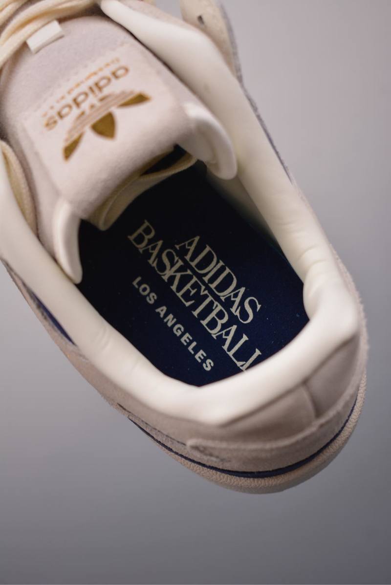 Adidas Forum Low view