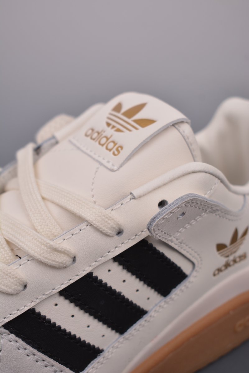 Adidas Forum Low view