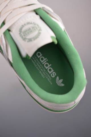 Adidas Forum Low view 9