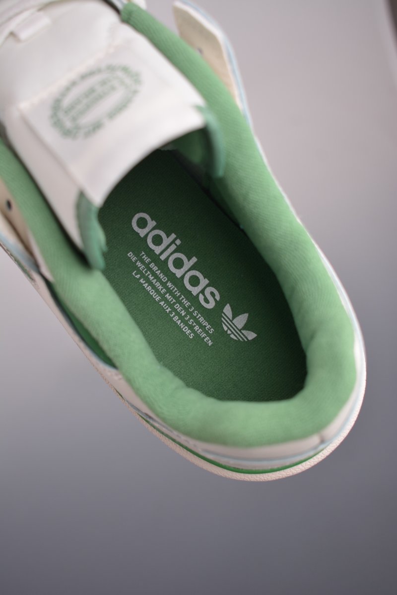 Adidas Forum Low view