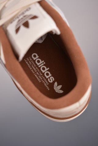 Adidas Forum Low view 9
