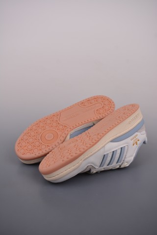 Adidas Forum Low view 3