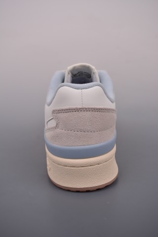 Adidas Forum Low view 4
