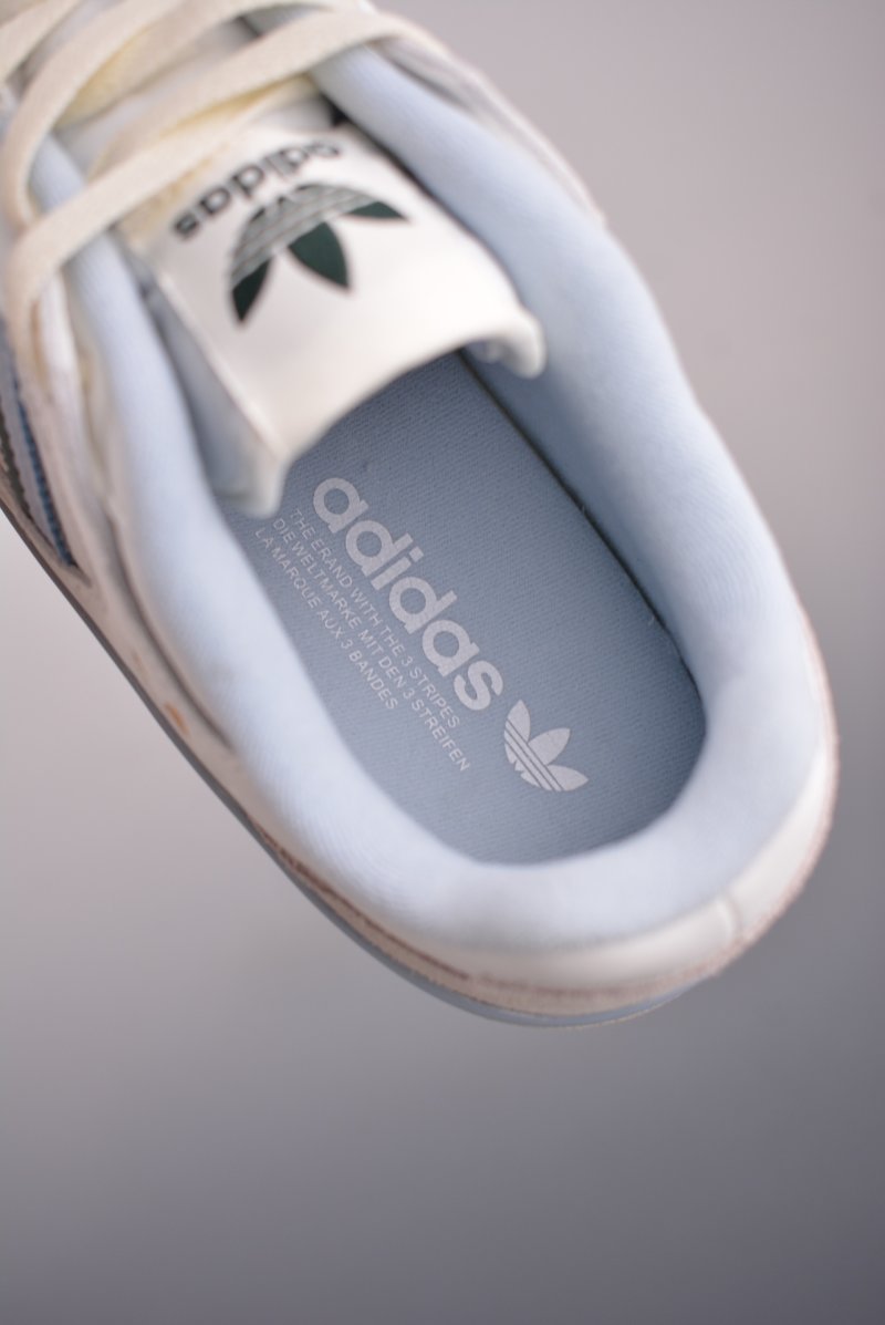 Adidas Forum Low view