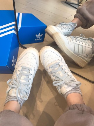 Adidas Forum Low view 4