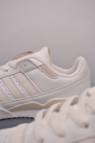 Adidas Forum Low view 8