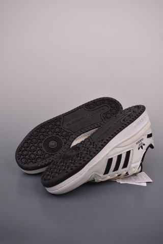 Adidas Forum Low view 3