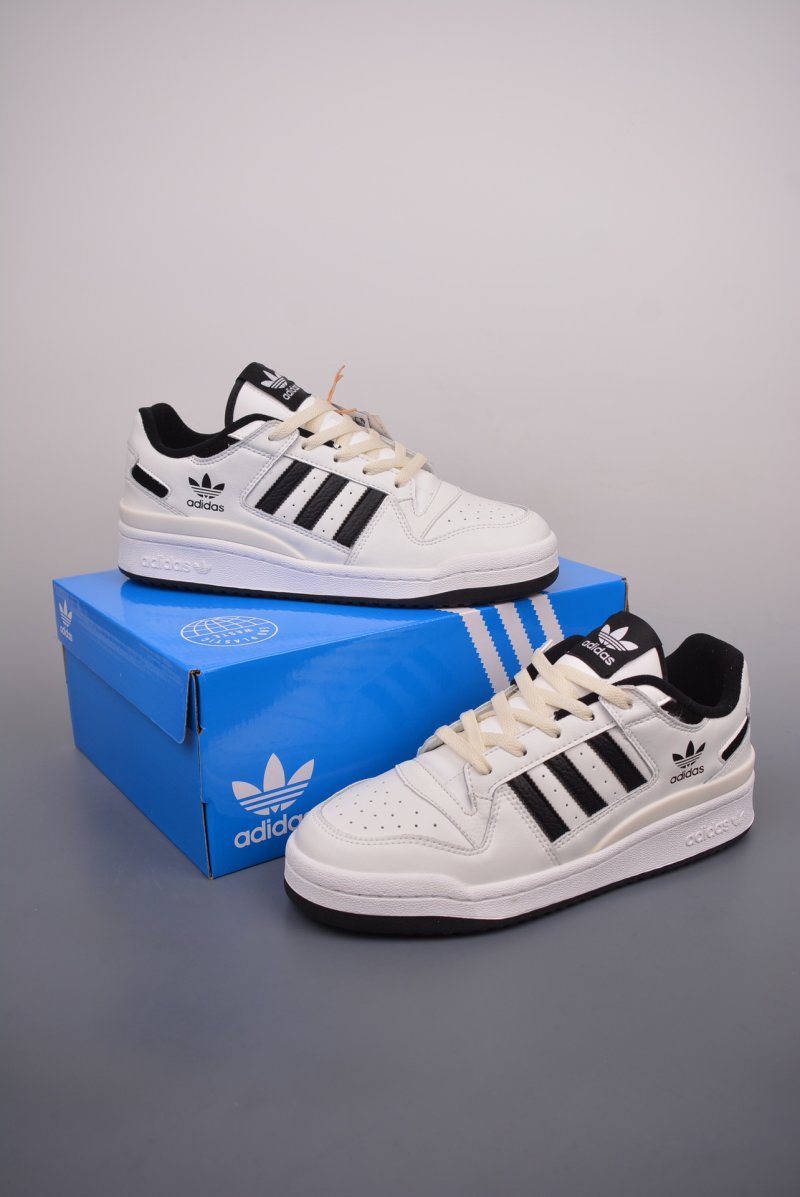 Adidas Forum Low view