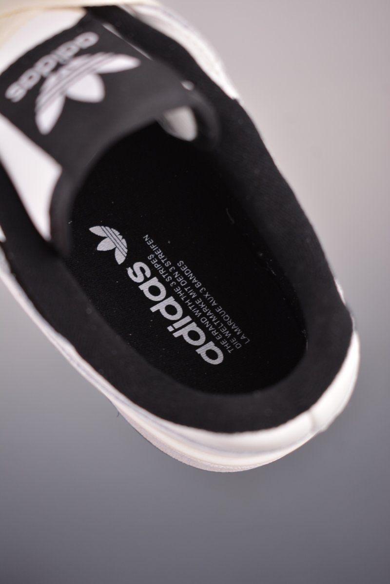 Adidas Forum Low view