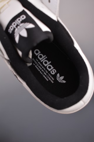 Adidas Forum Low view 9