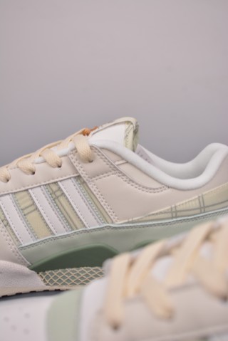 Adidas Forum Low view 8