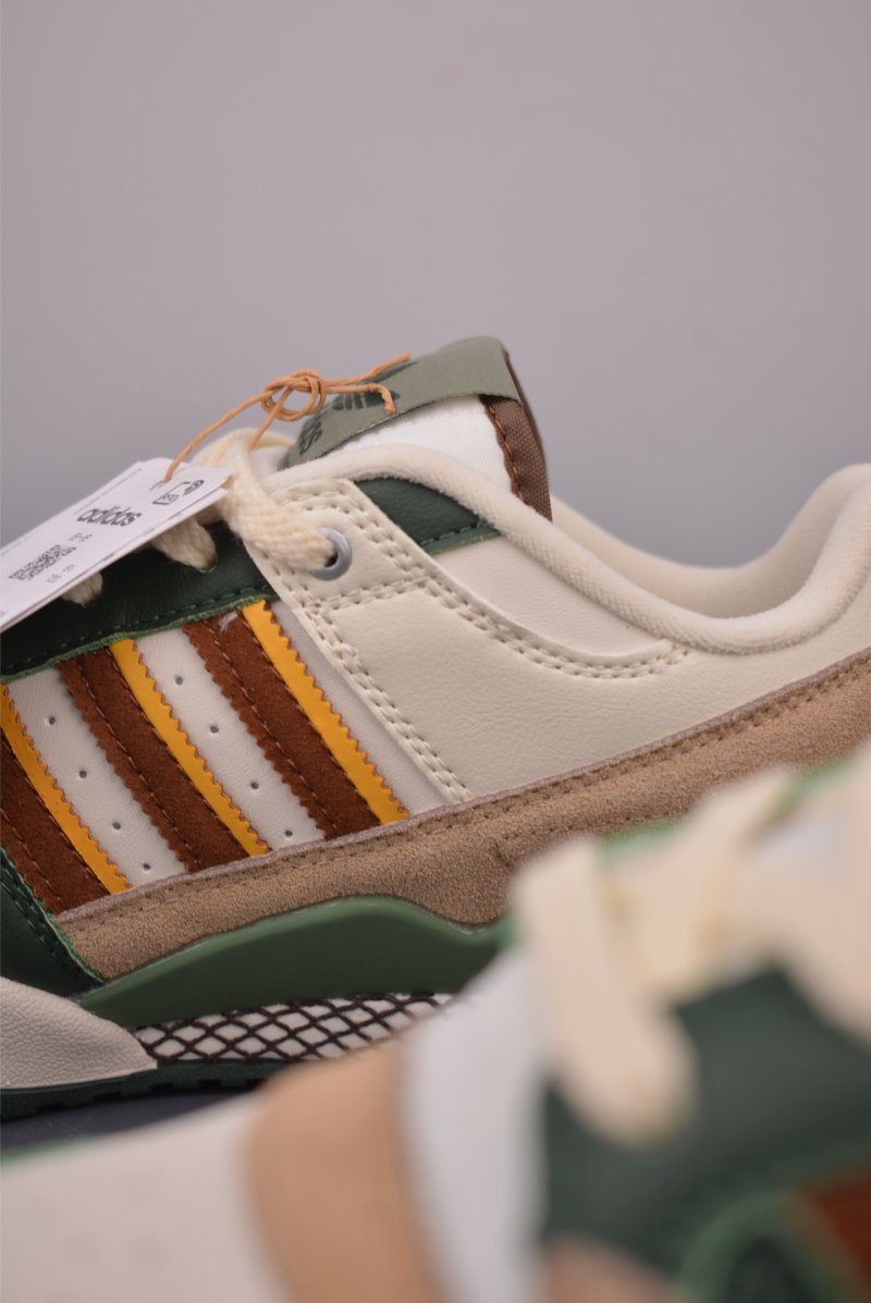 Adidas Forum Low view