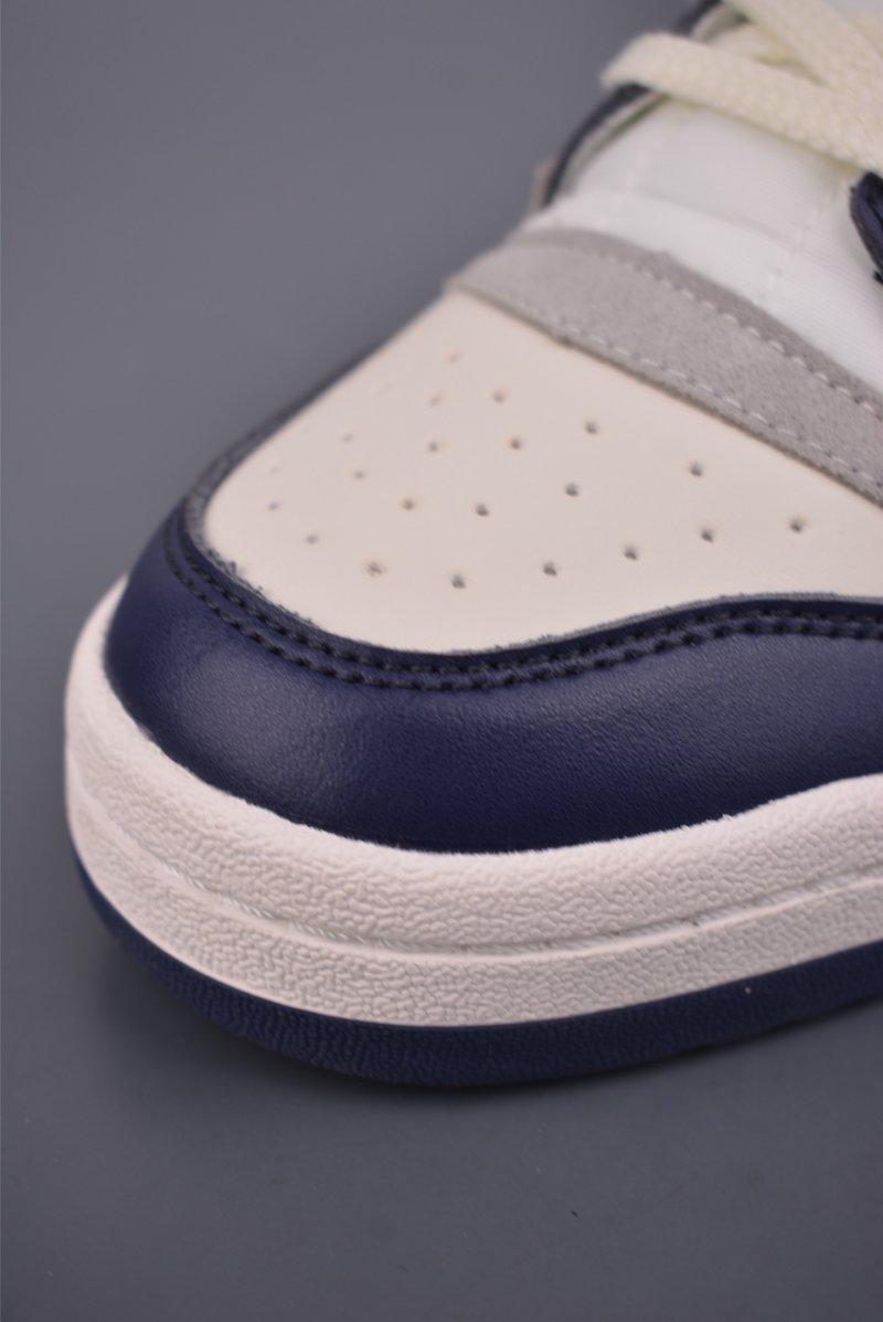 Adidas Forum Low view