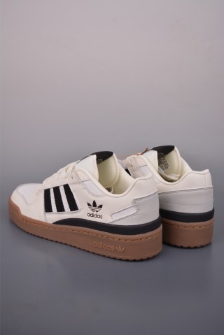 Adidas Forum Low view 2
