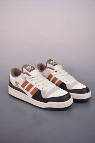 Adidas Forum Low view 1