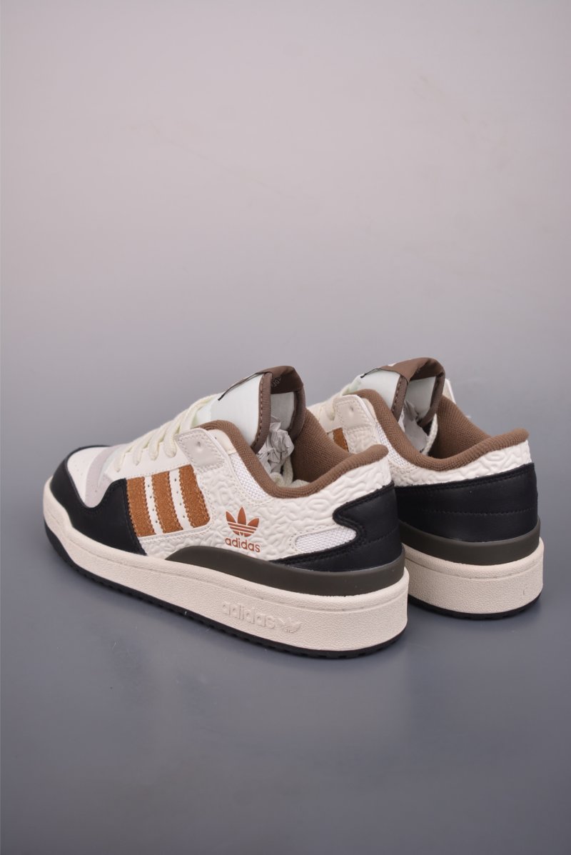 Adidas Forum Low view