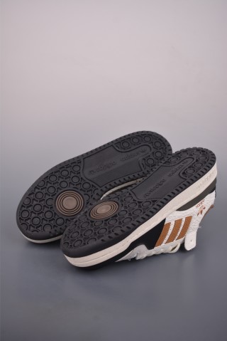 Adidas Forum Low view 3