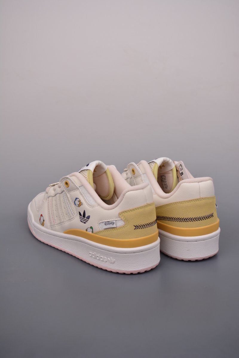 Adidas Forum Low view
