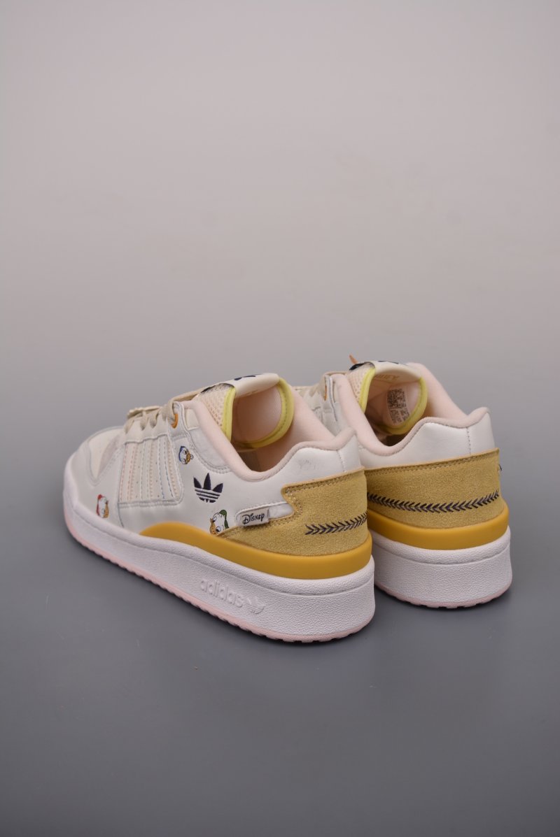 Adidas Forum Low view