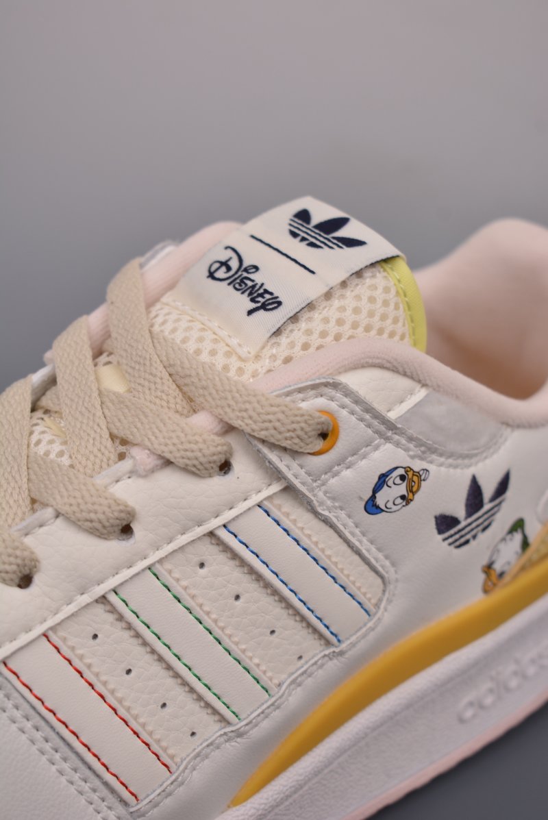 Adidas Forum Low view