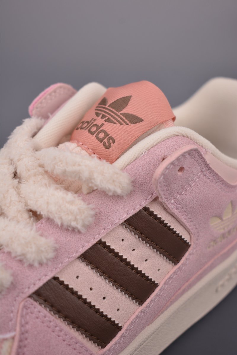 Adidas Forum Low view