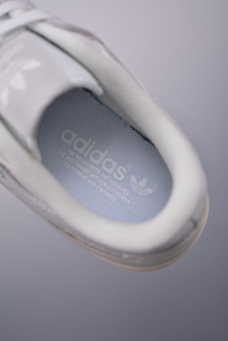 Adidas Forum 84 Low view 9