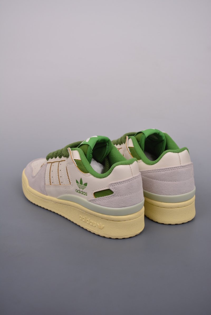 Adidas Forum 84 Low view