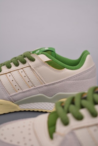 Adidas Forum 84 Low view 8
