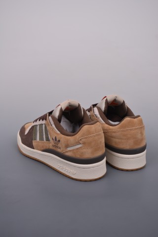 Adidas Forum 84 Low view 2