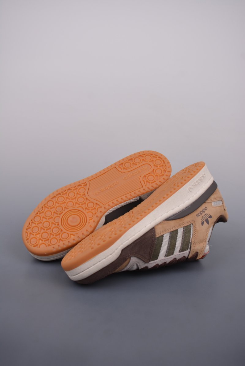 Adidas Forum 84 Low view