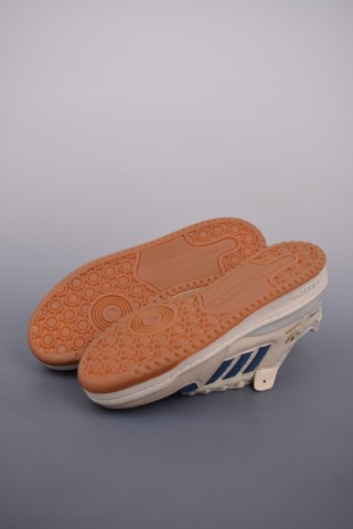 Adidas Forum 84 Low view 3