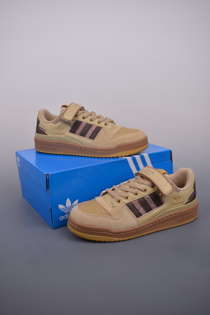 Adidas Forum 84 Low view