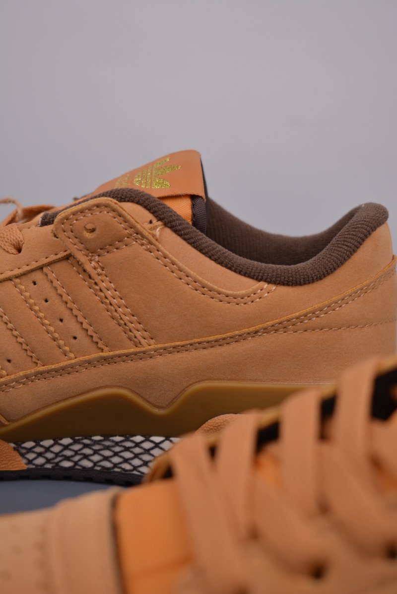 Adidas Forum 84 Low view
