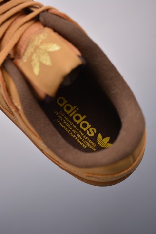 Adidas Forum 84 Low view 9