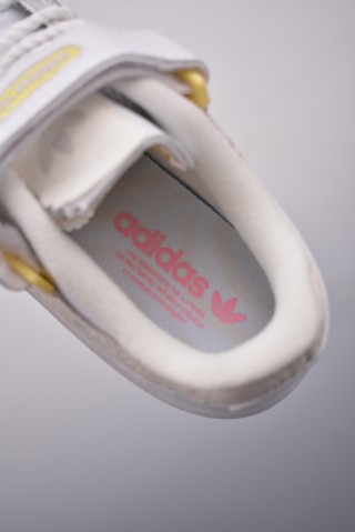 Adidas Forum 84 Low view 9