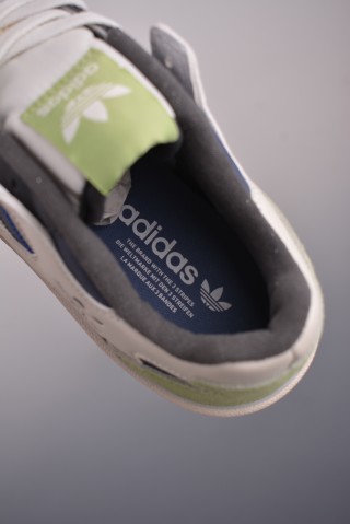 Adidas Forum Low view 9