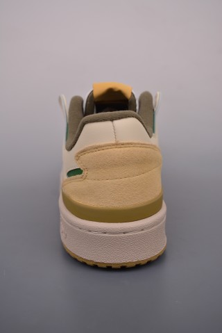 Adidas Forum Low view 4
