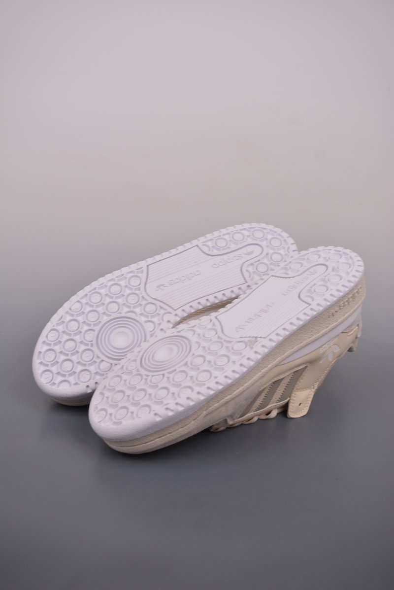 Adidas Forum Low view
