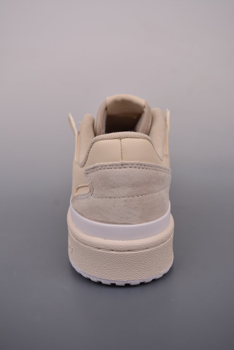 Adidas Forum Low view