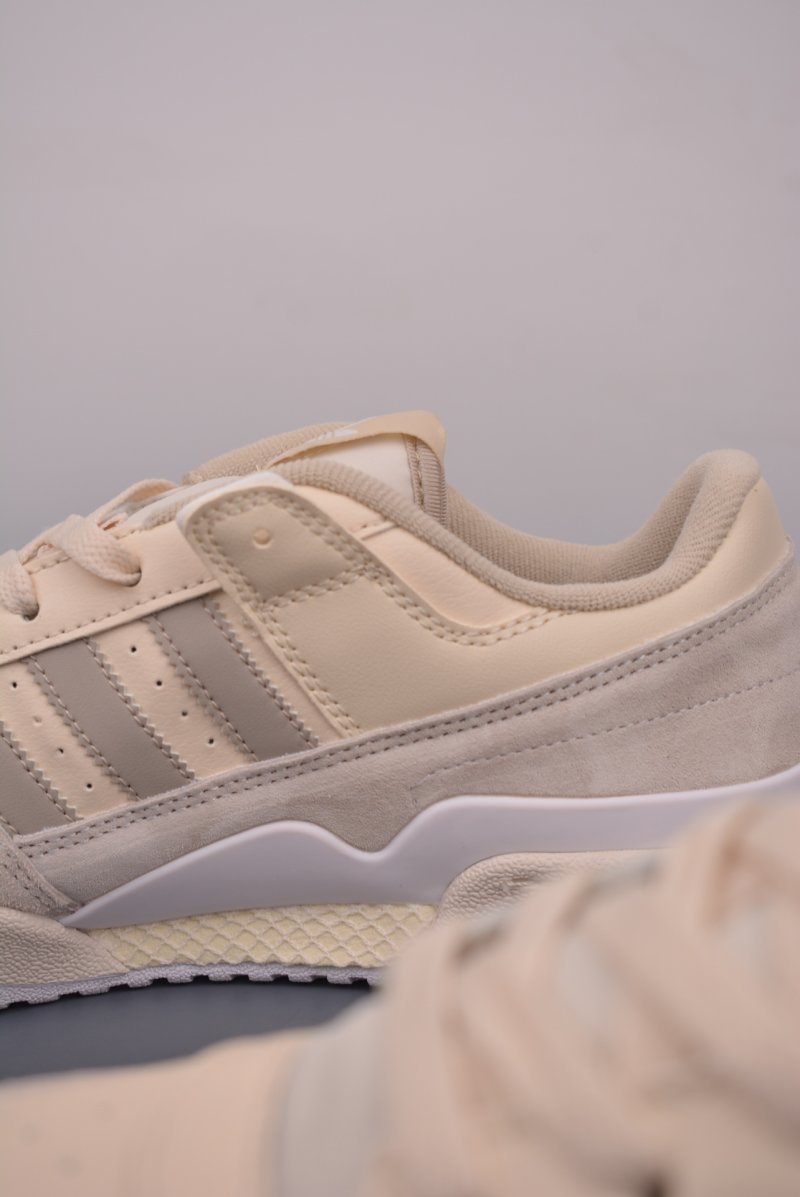 Adidas Forum Low view
