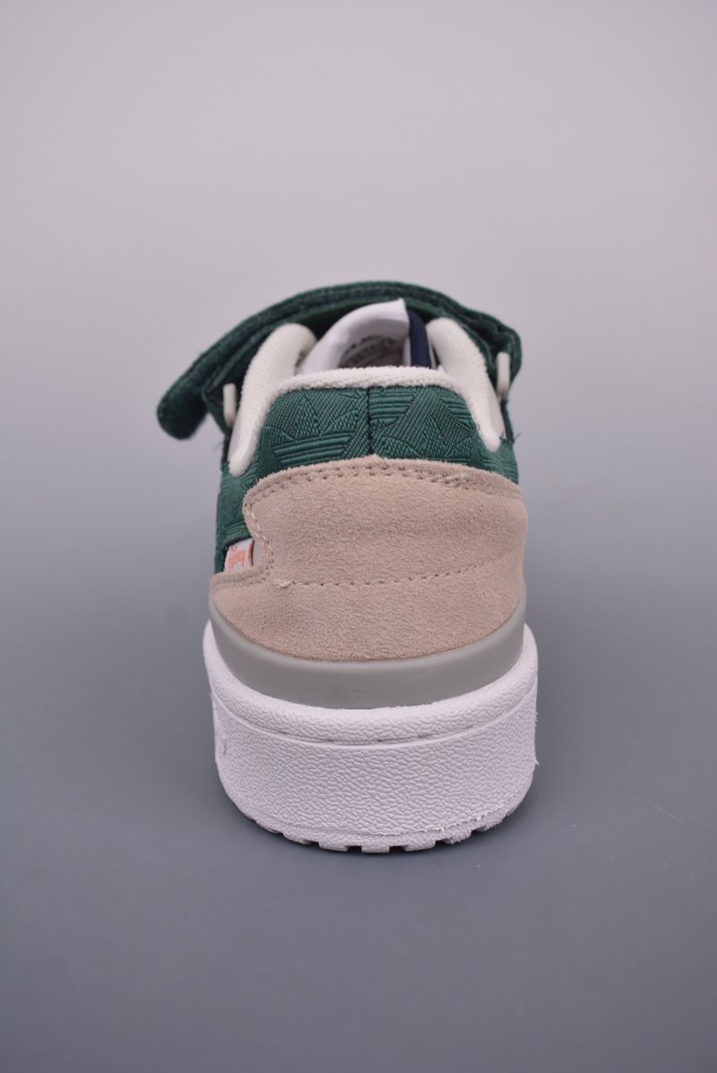 Adidas Forum 84 Low view