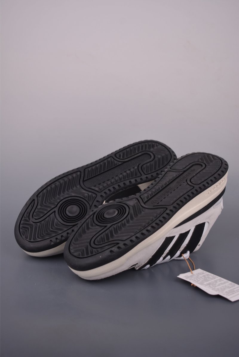 Adidas Forum 2000 CL 'Red' view