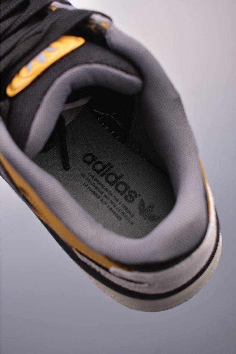 Adidas Forum 2000 CL 'Red' view