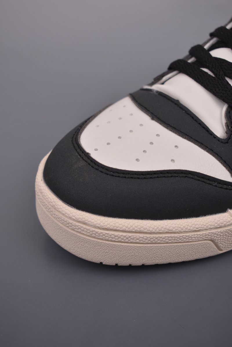 Adidas Originals Rivalry view