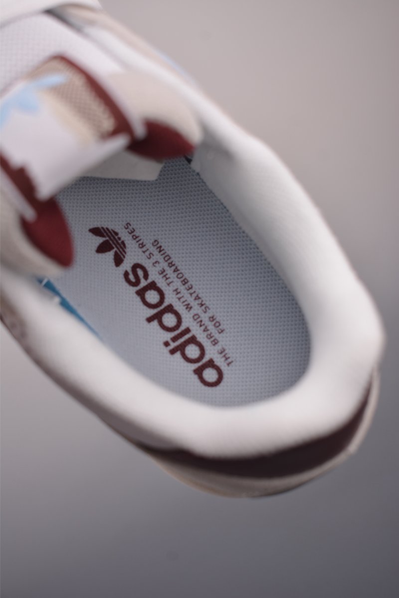 Adidas Tekkira Cup view
